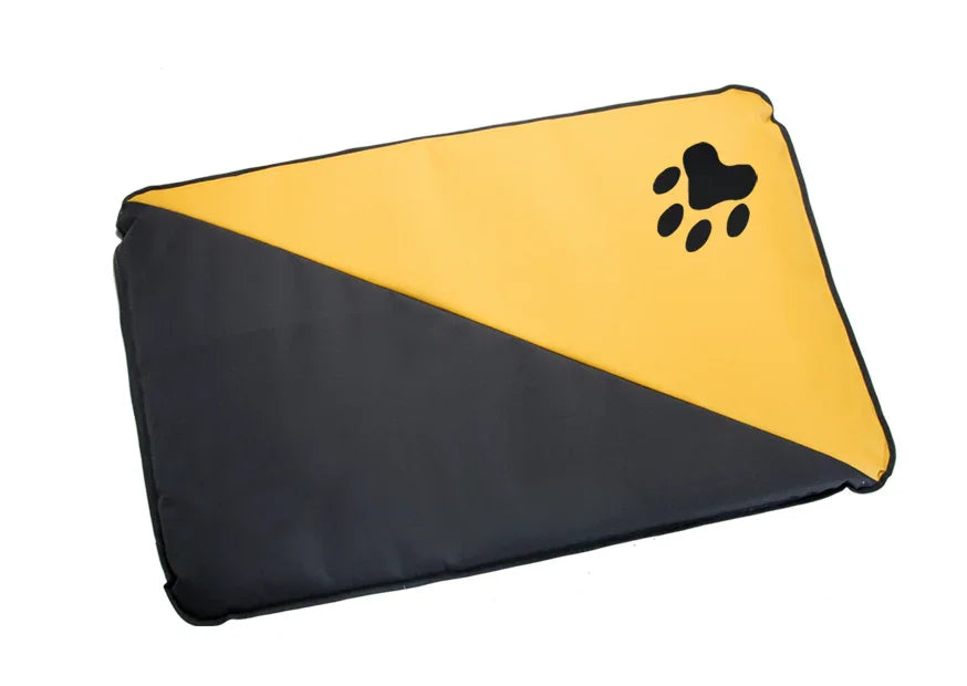 Cama rectangular para perro, diseño amarillo y negro con huella, acolchada y resistente.