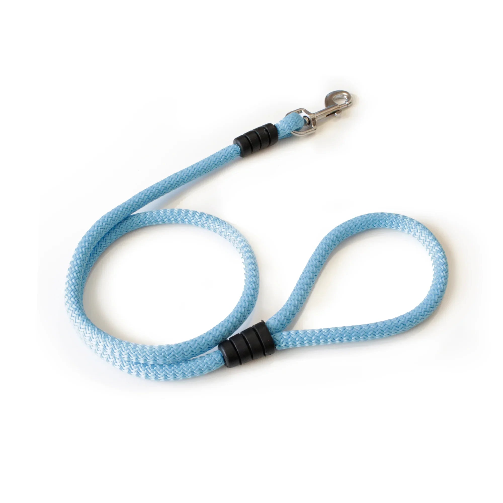 Correa azul claro para perro, cuerda resistente con mosquetón metálico, fondo blanco
