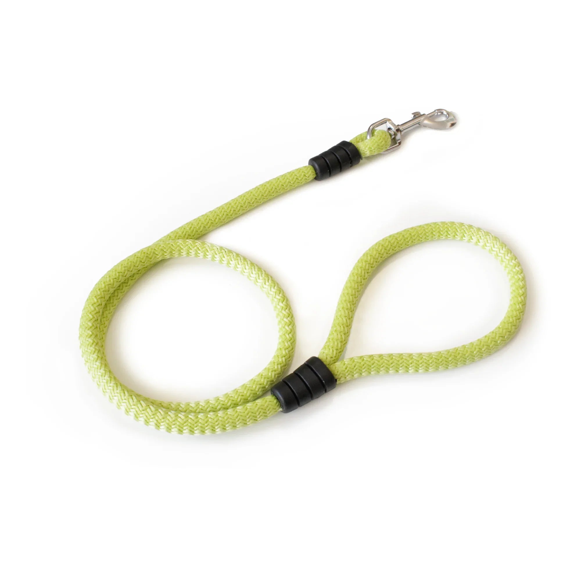 Correa verde pistacho de cuerda trenzada para perro con mosquetón metálico resistente.