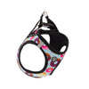 perro-pequeno-con-arnes-personalizado-donuts