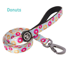 Preciosa correa para perro diseño Donuts, de la marca española Super Doggy